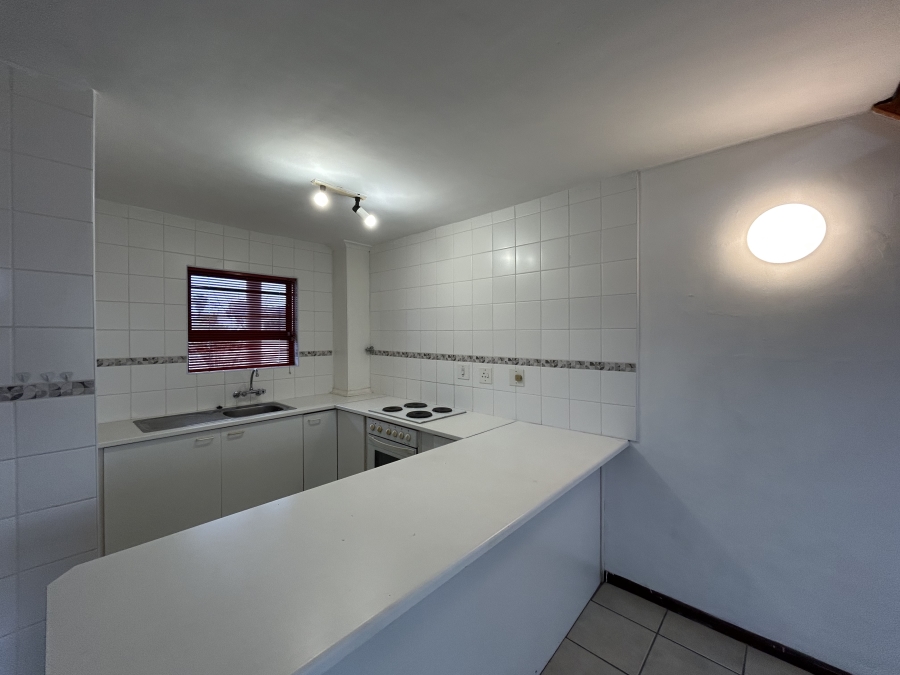 1 Bedroom Property for Sale in Table View Western Cape